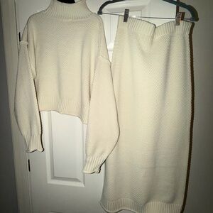 Double Zero Cream Knit Skirt Set